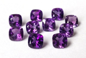 Natural Amethyst <b>Cushion</b> 5 mm to 8 mm Faceted - Loose Amethyst <b>Cushion</b> Cut Top Quality - Product Image 3