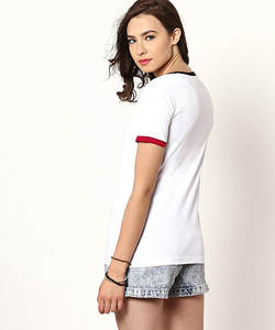 Última tendencia de moda Easy Dry Factory Rate Mujeres Camiseta Diseño popular Personalizado Venta caliente Mujeres Imprimir Camisetas - Product Image 2