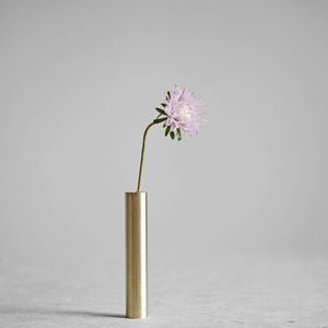 Vase à fleurs en laiton massif, style européen, en métal, décoratif et poli, emballage et vente personnalisés, pour le bureau - Product Image 5