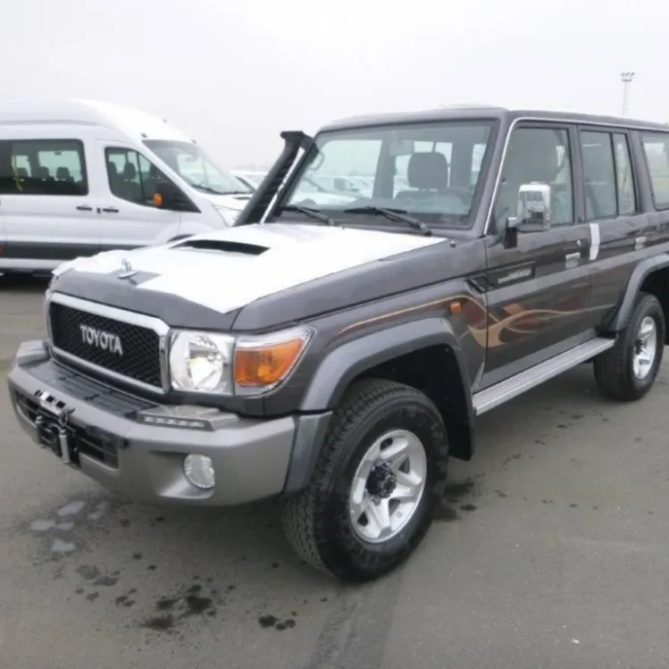 Toyota Land Cruiser Vdj 76 4.5l Td Stationwagen Limited Ref. 2464 Volledige Uitrusting 5 Zitplaatsen Luxe Versie