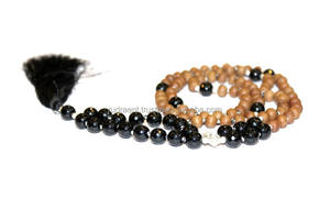 Vente en gros collier mala en perles 108 de haute qualité avec pompon en soie de 6 mm perles mala en bois pour cadeaux - Product Image 3