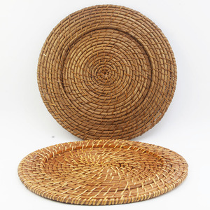 Platos de cargador de mimbre de bambú hechos a mano, vajilla para decoración de boda lista para enviar - Product Image 5