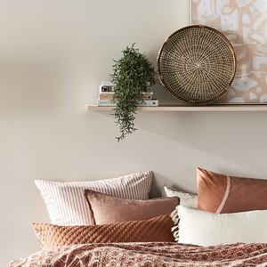 Vietnam Supply 100% Plateau de service en jonc de mer tissé écologique Plateau de rangement en bambou naturel fait à la main avec poignées pour servir des aliments - Product Image 4