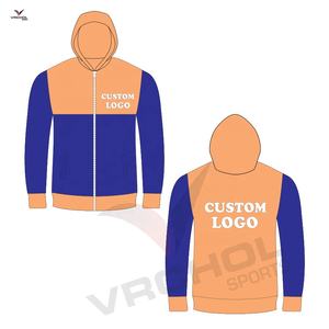 Sweat à capuche en polaire anti-rétrécissement et anti-rides personnalisé avec méthode de tissage tricoté au design brodé - Product Image 1