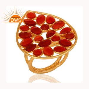 แหวนค็อกเทลรูปทรงลูกแพร์ประดับพลอยออนิกซ์สีแดง เงินสเตอร์ลิงชุบทองคำขาว แหวนแต่งงานทำมือ - Product Image 2