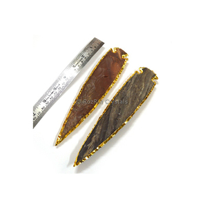 Pointes de flèches en agate électroplaquée de 7 pouces, artisanat en pierres précieuses - Cristaux de Rozrin ElcAr-5 sculptés et gravés - Product Image 1