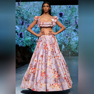 Vêtements ethniques en gros broderie pierre travail Lehenga Choli en soie pour les festivals à bas prix - Product Image 6