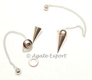 Chambre Pendules En Métal Argent - Product Image 1