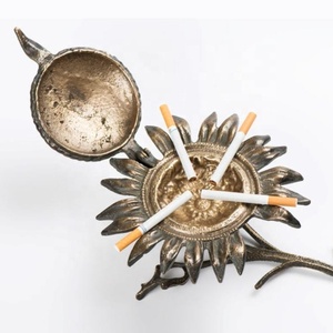 Handcrafted Customized <b>Ashtray</b> Pocket Metal and Marble Round Design for Smoking Accessories <b>Portable</b> with Custom Logo - Product Image 1