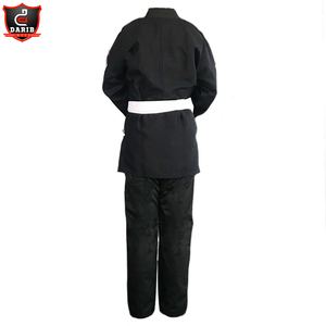 Vêtement d'arts martiaux en toile de coton unisexe de haute qualité Nouveau design Costume de karaté personnalisé et uniformes de taekwondo OEM disponible - Product Image 4