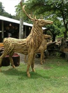 ประติมากรรมม้าจากไม้ลอยน้ำ - Product Image 5