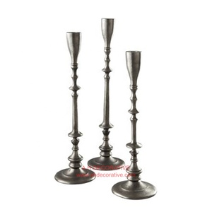 Bougeoir de pilier en métal massif argenté de luxe fait à la main 3 décoration d'éclairage pour la maison de Table de mariage pour la décoration de la maison - Product Image 1