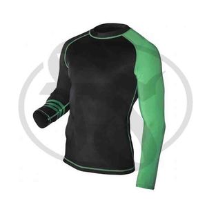 Vêtements de gym à manches longues MMA personnalisés Surfing Rash Guard avec design imprimé par sublimation - Product Image 4