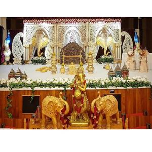 Decoración de Escenario Tradicional para Bodas Indias, Decoración de Escenario de Estilo Real para Ceremonia de Boda India, Escenario para Recepción de Boda Grande - Product Image 1