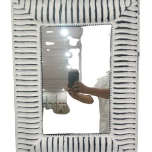 Miroir mural en métal fait main design moderne Art métallique artisanal - Product Image 1