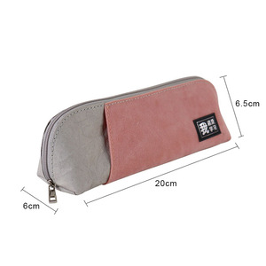 Trousse à crayons en papier kraft lavable de vente chaude avec fermeture à glissière couleur et logo personnalisables pour une utilisation universitaire - Product Image 2