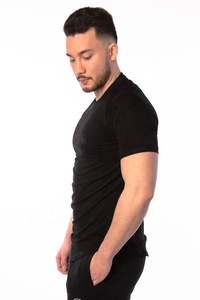 เสื้อยืดออกกำลังกายผู้ชายผ้าคอตตอน 95% ผสมอีลาสเทน 5% พิมพ์ลายโลโก้ ระบายอากาศได้ดี น้ำหนักเบา เหมาะสำหรับฟิตเนสและออกกำลังกาย - Product Image 6