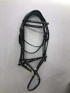 Brida Mexicana de Súper Calidad Hecha con Lana de Oveja Marino y Cuero, Cristales en la Muserola y la Diadema - Product Image 3