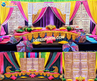 Asientos para Ceremonia Mehndi al Aire Libre, Cama Nupcial, Magnífica Decoración Mehndi, Sofá para Novia, Decoración Mehndi, Banco Nupcial para Bodas en Canadá