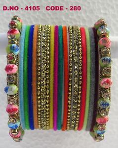 Bracelets filetés en velours pour femmes, accessoires luxueux de style japonais - Product Image 1