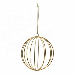 Gold <b>Wire</b> Bauble - Product Image 1