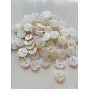 Madre di perla shell bottoni della camicia made in varie dimensioni per i produttori di abbigliamento e gioielli designer di gioielli