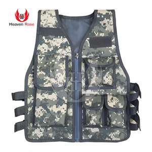 Gilets de camouflage de sport en plein air personnalisés de la meilleure qualité fabriqués au Pakistan à partir de polyester et de coton, vente en gros - Product Image 2