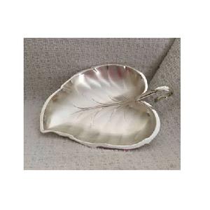 Plateau fait à la main en feuille de métal argenté brillant, plateau de service en feuille d'aluminium de qualité supérieure, vente en gros, meilleurs prix - Product Image 1