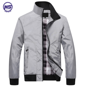 Chaquetas Bomber de alta calidad para hombre, abrigo ligero e informal de conchas suaves, rompevientos para jóvenes - Product Image 4