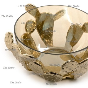 Bol décoratif alimentaire en laiton et verre fait à la main Bol de service alimentaire de forme ronde de la plus grande qualité à bas prix - Product Image 4