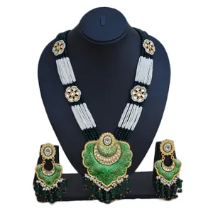 Indan Großhandel schöne traditionelle vergoldete Meena kari Kundan Perlen lange Halskette Set für Frauen und Mädchen