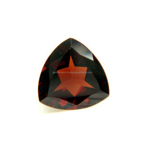 Trillion Forme Grenat Rouge Naturel Calibré Taille Pendentif Anneaux Boucles D'oreilles Faire Des Pierres Précieuses En Vrac 3A Qualité Mozambique Grenat Rouge - Product Image 2