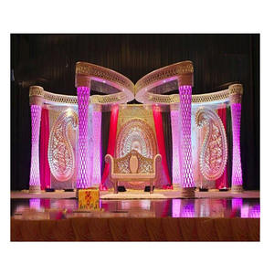 Décoration de scène de mariage majestueuse avec des papillons, dernière conception de scène de mariage, décoration de scène de mariage royale - Product Image 1