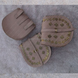 Birka-bolsa medievales moldeada, cinturón con fundición de latón - Product Image 2