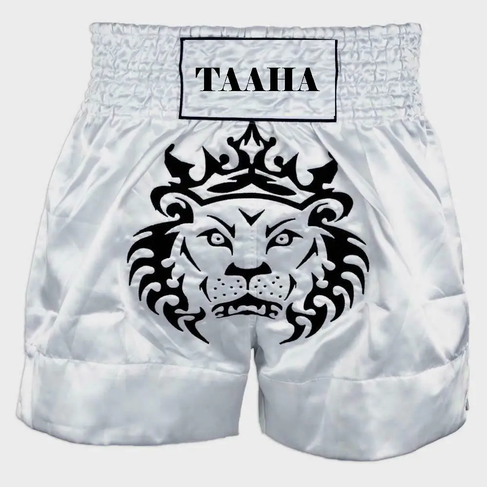 Pegaaha — vêtements de combat blancs, tenue de boxe thaï, "Lion Muay