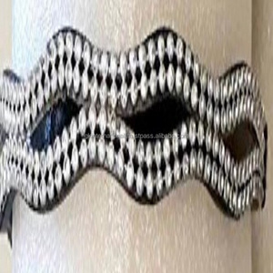 Banda de charol con forma de onda doble para caballos, cadena de diseñador de cristal transparente ostentoso, tres variadas de colores, nuevo diseño - Product Image 3