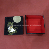 Nouvelle conception de boîte en laque personnalisable, origine Vietnam, style imitation antique, décoration intérieure/usage de service, boîte en laque à lignes blanches