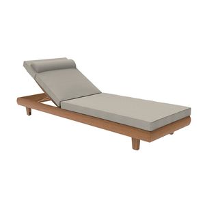 Chaise longue réglable en bois massif au design moderne et minimaliste pour piscine, jardin, villa, parc et salon - Product Image 4