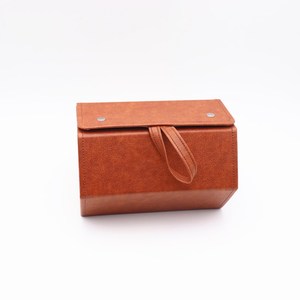 Boîte de rangement <span class=keywords><strong>pour</strong></span> <span class=keywords><strong>lunettes</strong></span> de soleil, étui de mode PU multicouche 6 fentes Triangle pliable boîte de rangement <span class=keywords><strong>pour</strong></span> <span class=keywords><strong>lunettes</strong></span> - Product Image 3