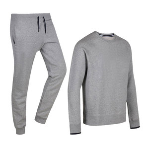 Ensemble de survêtement d'hiver en coton ajusté pour femme avec logo personnalisé de haute qualité - Product Image 1