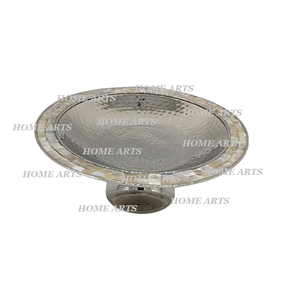 Soporte para Pasteles de Aluminio Martillado y Madera, Calidad Premium, Tamaño Personalizado, para Pasteles y Chocolates, Superventas - Product Image 1