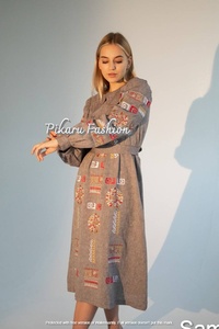 Robes longues ukrainiennes dernière main Vintage brodé femmes dame élégante longue tenue pour dames robes ukrainiennes - Product Image 3