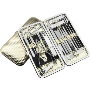 Juego de Manicura y Pedicura de 19 Piezas de Acero Inoxidable con Herramientas Duraderas en Estuche de PU <span class=keywords><strong>FLYHIGH</strong></span> FH107 para Regalo y Uso en Salón - Product Image 1