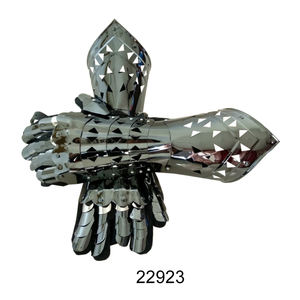 Gantlet en cuir de style médiéval, paire de manchettes en cuir, gants de combat pour chevaliers, gantlet Antique pour vente - Product Image 6