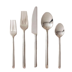 Juego de cubiertos de plata de diseño único con diseño redondo de mango liso real Juego de cubiertos de aspecto real de lujo para boda de restaurante - Product Image 2