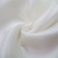 Tela Mikado de Sarga de Poliéster 100% Color Marfil LIM505 de Taiwán para Vestidos de Novia y Prendas de Niñas