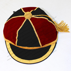 De Baggy de Cricket-Gorras honores-Tapas de rojo y verde con trenza de oro y borla tradicional de lana-Gorras - Product Image 2