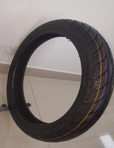 Neumático de motocicleta de calle de calidad premium 2.50-17 con caucho natural de Vietnam - Product Image 3