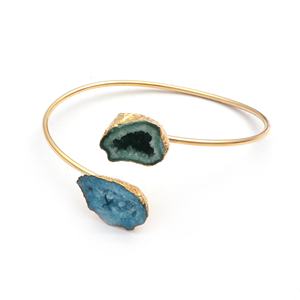 Pulsera electrochapada de oro bohemio hecha a mano, atractiva geoda Druzy, joyería de piedras preciosas, brazalete de estilo bohemio único - Product Image 1