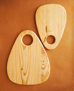 Venta caliente enganchado de madera tabla de cortar para utensilios de cocina uso mango tabla de quesos de madera - Product Image 4